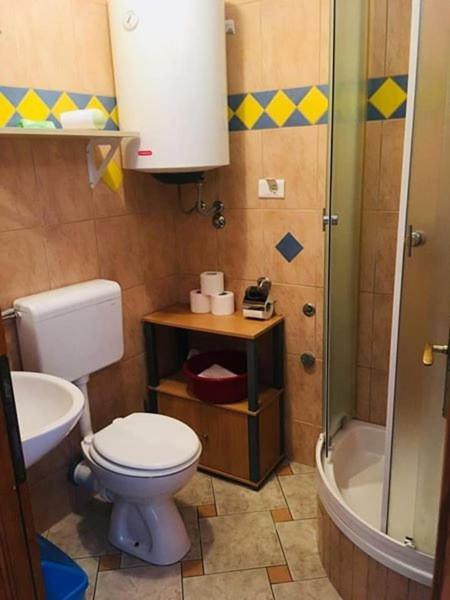 סלצה Apartmani Djura מראה חיצוני תמונה